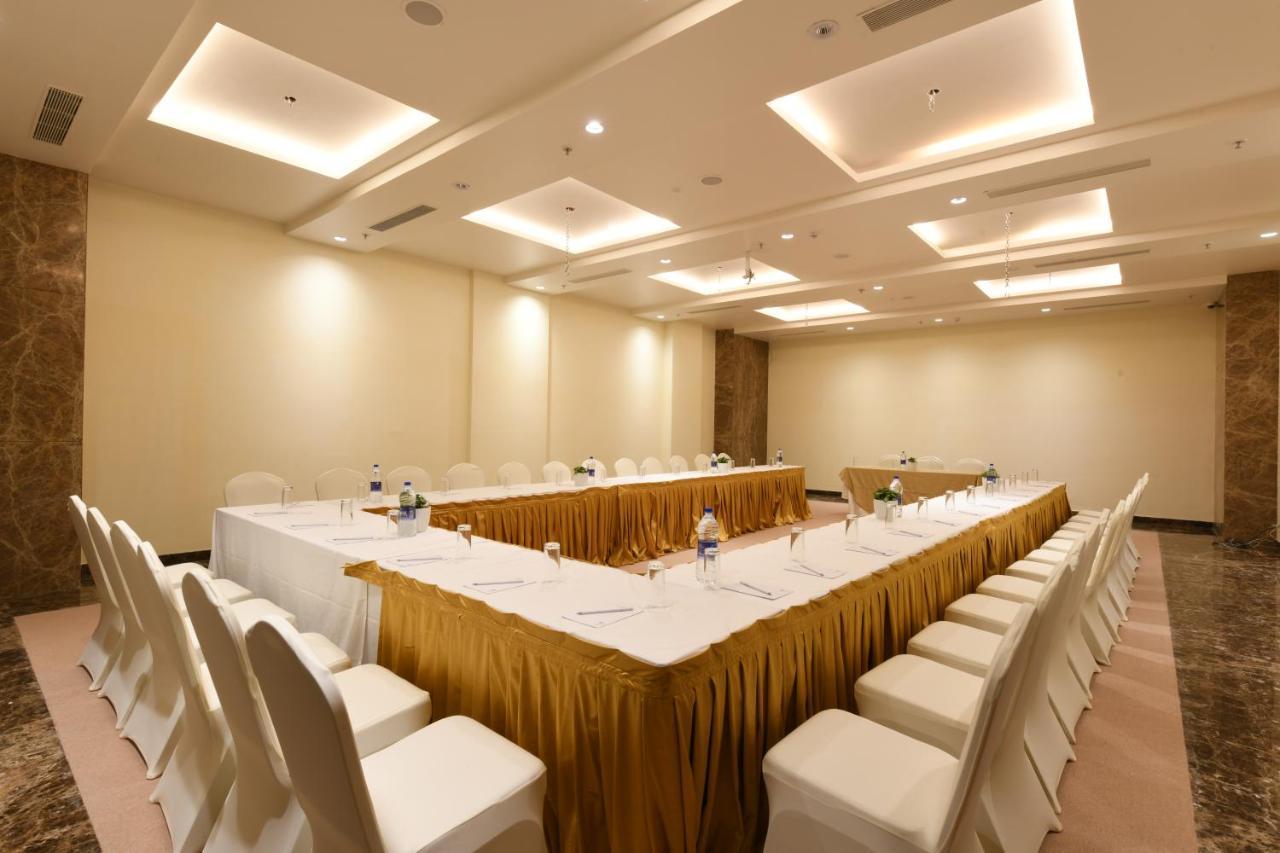 Harsha The Fern Shivamogga Hotel Екстериор снимка